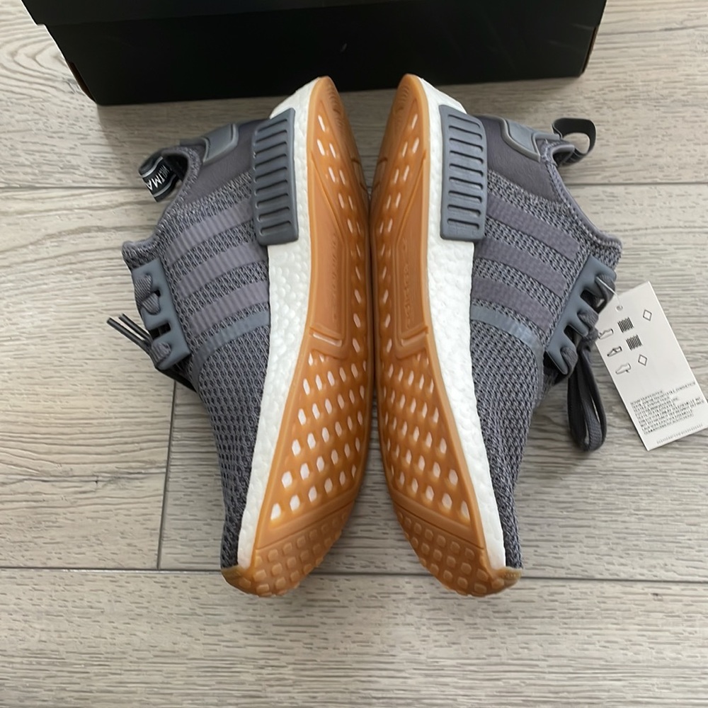 ADIDAS NMD R1 "GUM SOLE" Gray - Picture 7 of 16